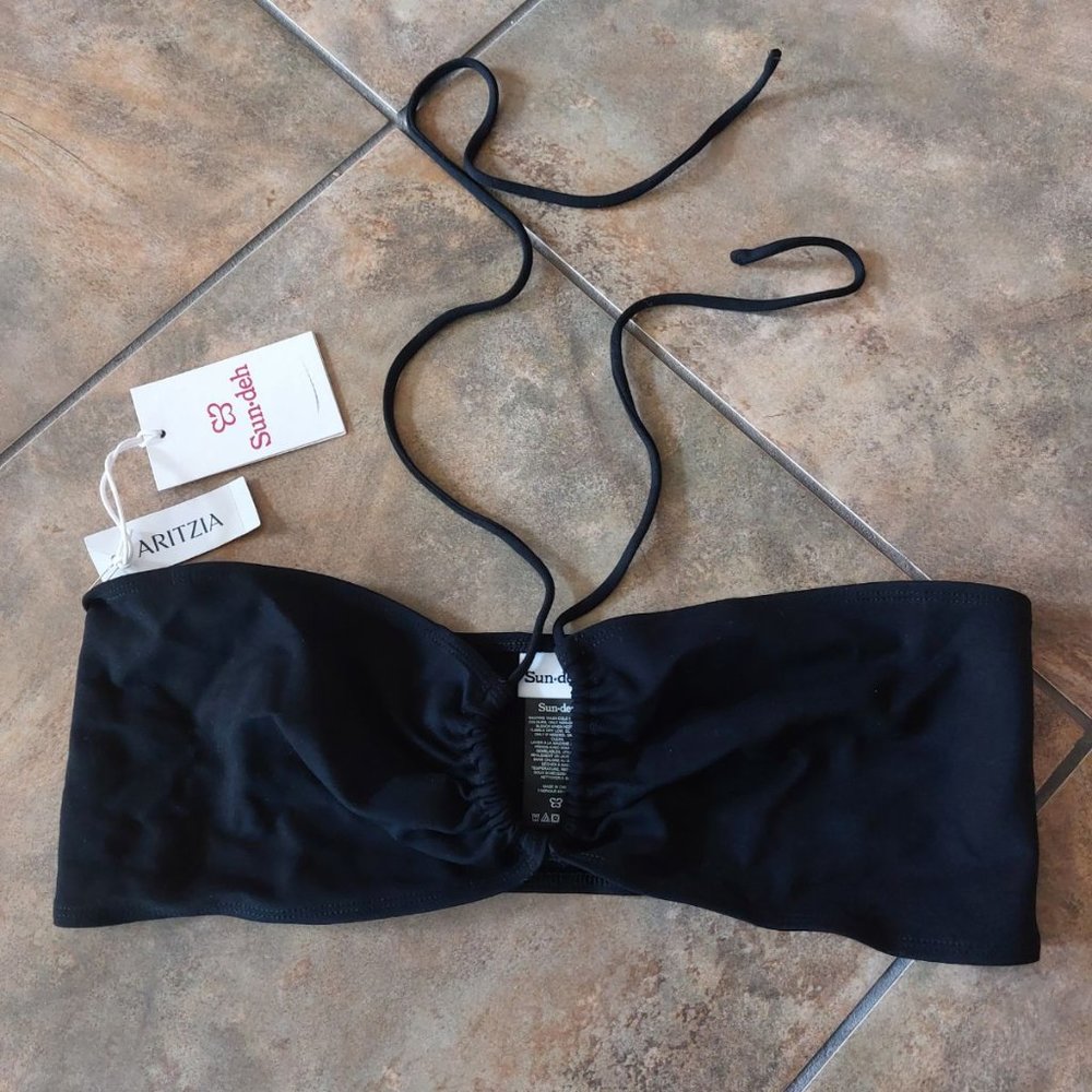 New Aritzia Sundeh top size L